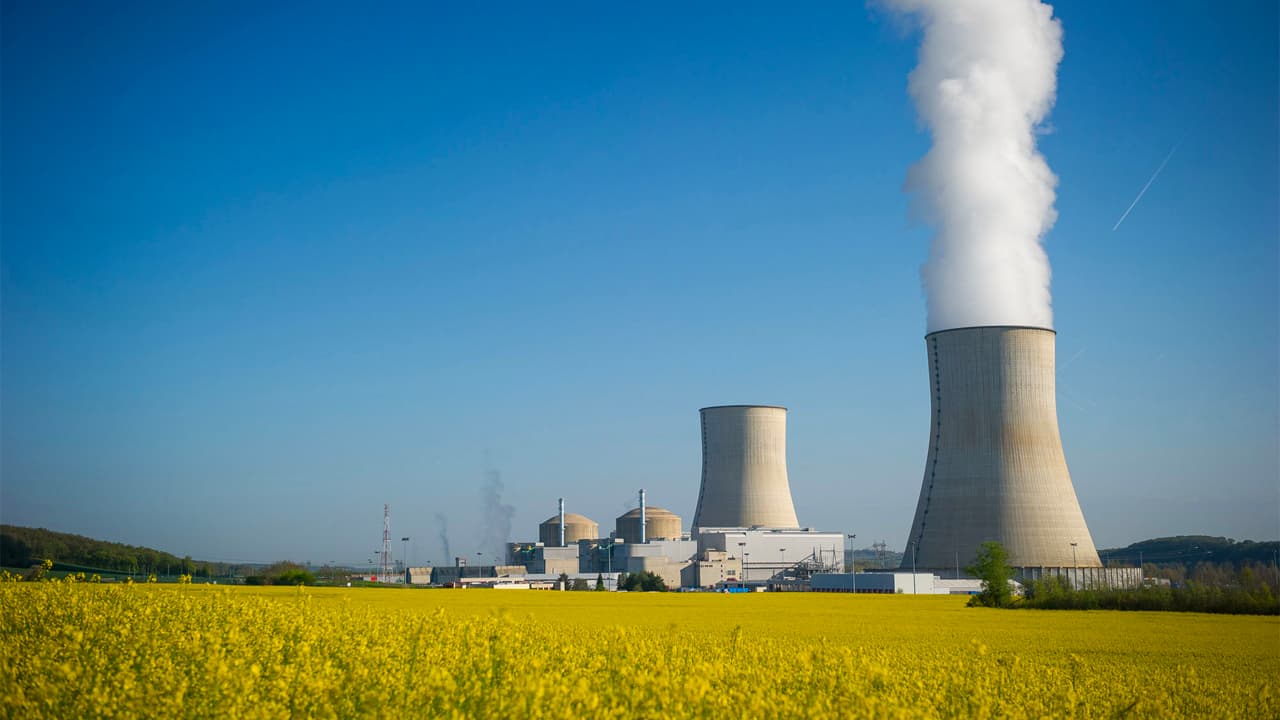 UAE Issues Operating License for Arab’s First Nuclear Power Plant